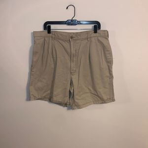 Weekend Traveler Brown Shorts